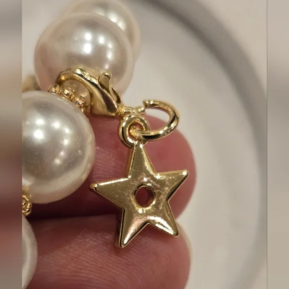 Dior Beauty Bracelet with 5 Removable Mini Charms - Picture 8 of 13